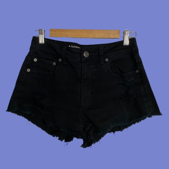 BLACK DISTRESSED SHORTS - Picture 1 of 2